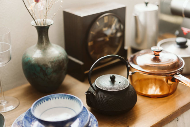 急須を飾る 窯変親子亀後手急須 急須 後手急須 - Sazen Tea