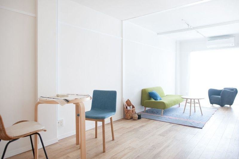 どんな家具にも合うように、白を基調にしたシンプルなデザイン。