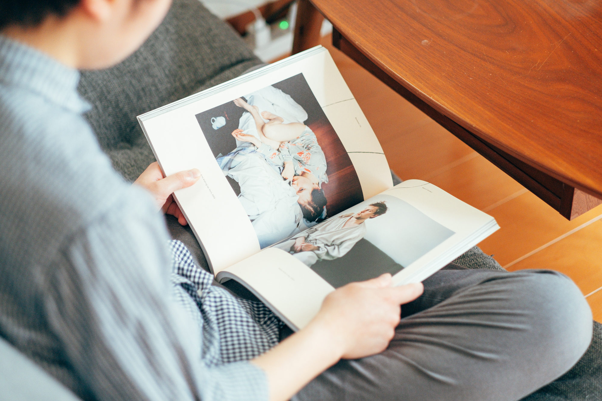 お気に入りだと話す、西山勲さんが世界中のアーティストのスタジオを取材した写真雑誌『Studio Journal Knock』。この雑誌、私も大好きで昔から集めています。インタビューも写真も素敵な雑誌です。