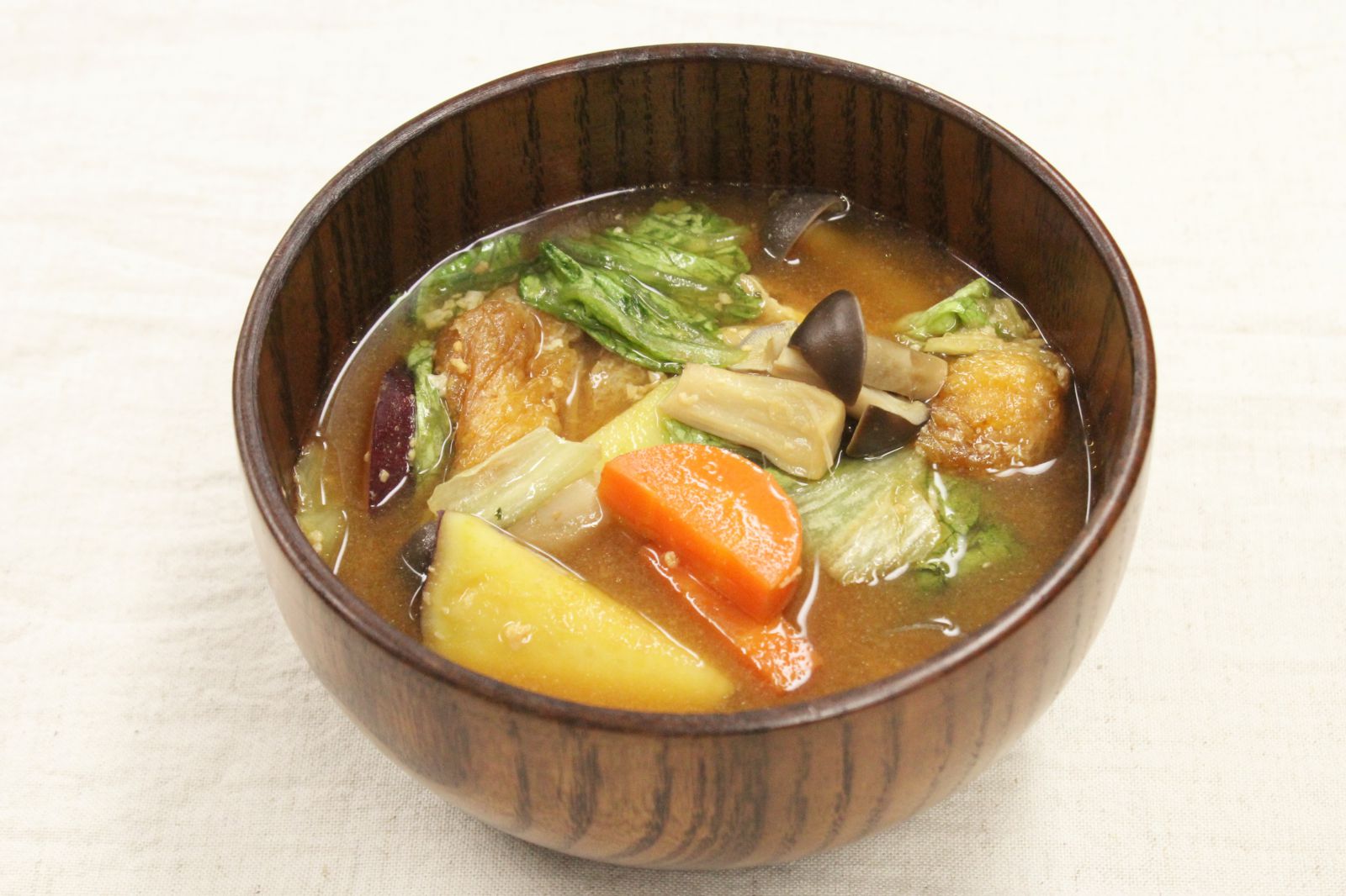 寒い日は 野菜たっぷりお味噌汁 3つのレシピをご紹介します Goodroom Journal