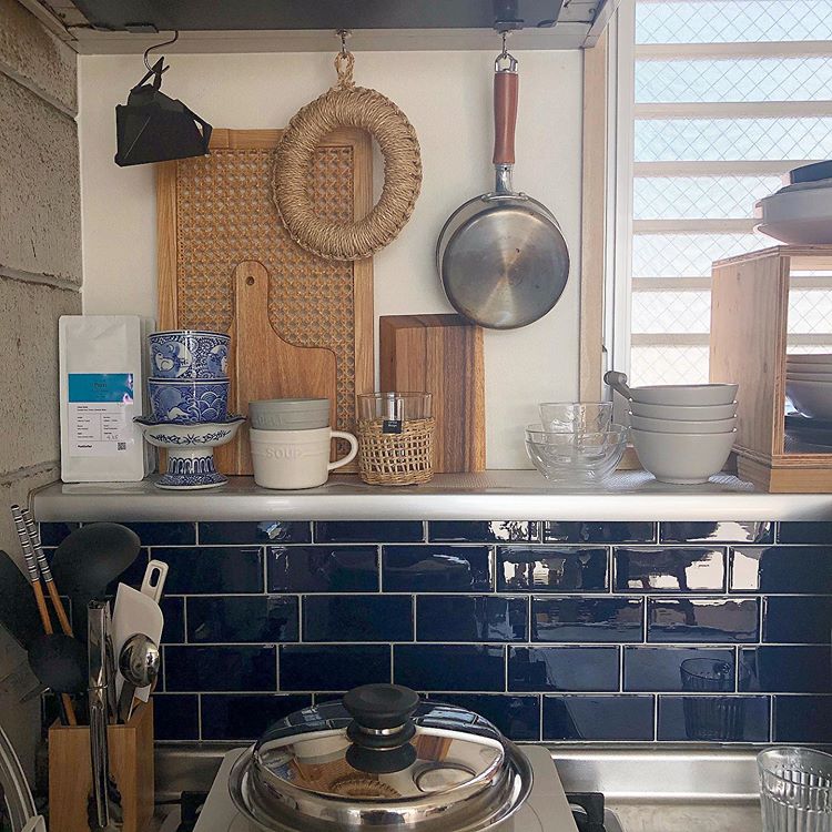 賃貸のキッチンや洗面台を おしゃれに タイルシール を使った 簡単diy実例まとめ Goodroom Journal