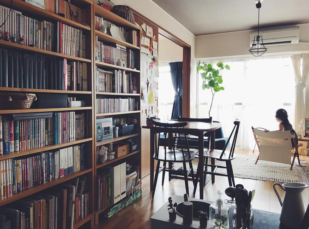 とはいえ読者家にとって、壁一面を覆う本棚は憧れ。この部屋ならそれも夢ではありません。（このお部屋はこちら）