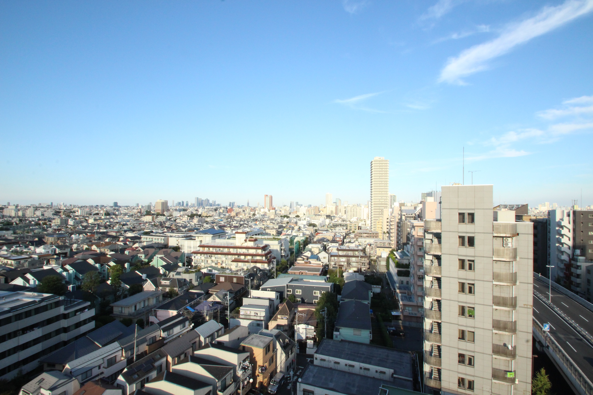 シェアプレイス駒沢の人気のポイントの一つである、開放的な眺望。眺望の良さも条件にいれたい方は、高層階のお部屋を選んだら良さそうです。（写真提供：株式会社リビタ）