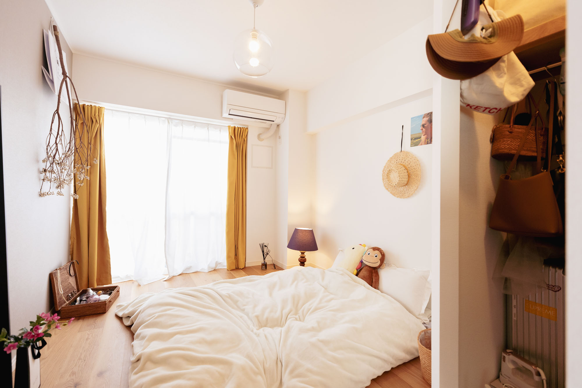 寝室も6畳としっかり広さあり。低いスタイルを選ぶとさらに広く見せることができますよ。（このお部屋はこちら）