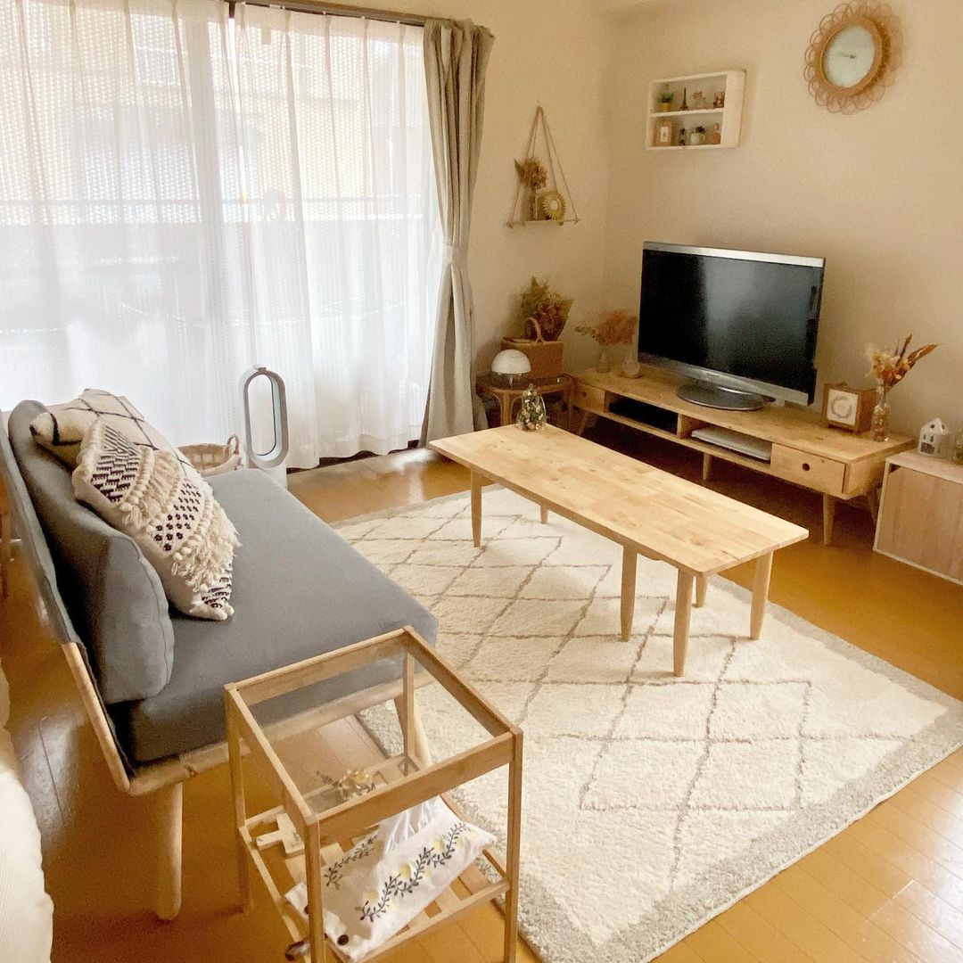 明るく、あたたかいイメージで、日本の賃貸の部屋にも合いやすい「北欧ナチュラル」。比較的、安い金額で家具が揃えやすいことも、おすすめのポイント。