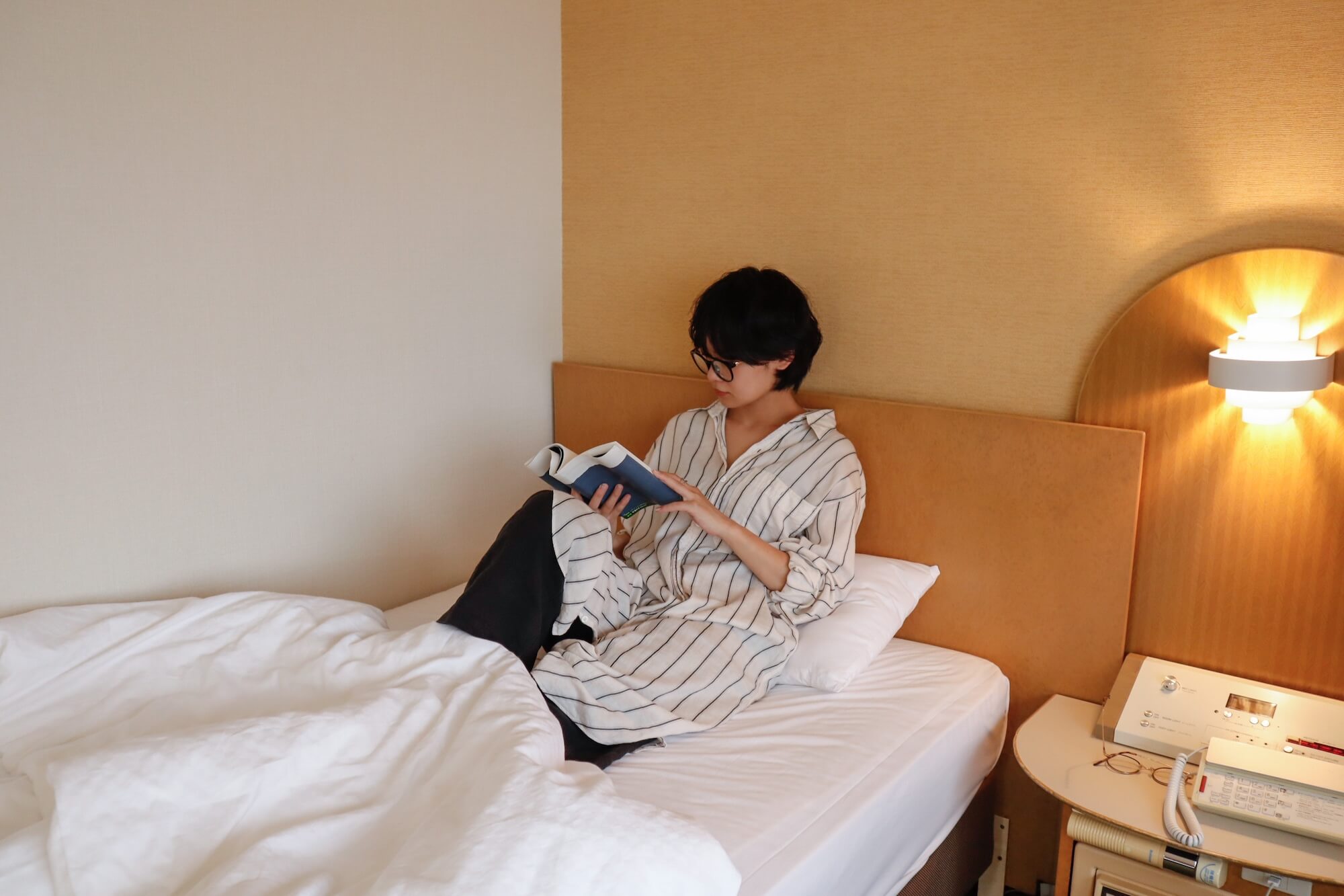 服を減らす秘訣は「手放す基準」と「買う基準」。持ちすぎない生活を実践する2人に聞いてみました