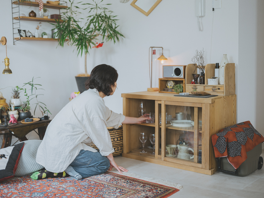 シンプルに暮らす人の食器収納術。おしゃれに見せる収納レイアウト実例5選