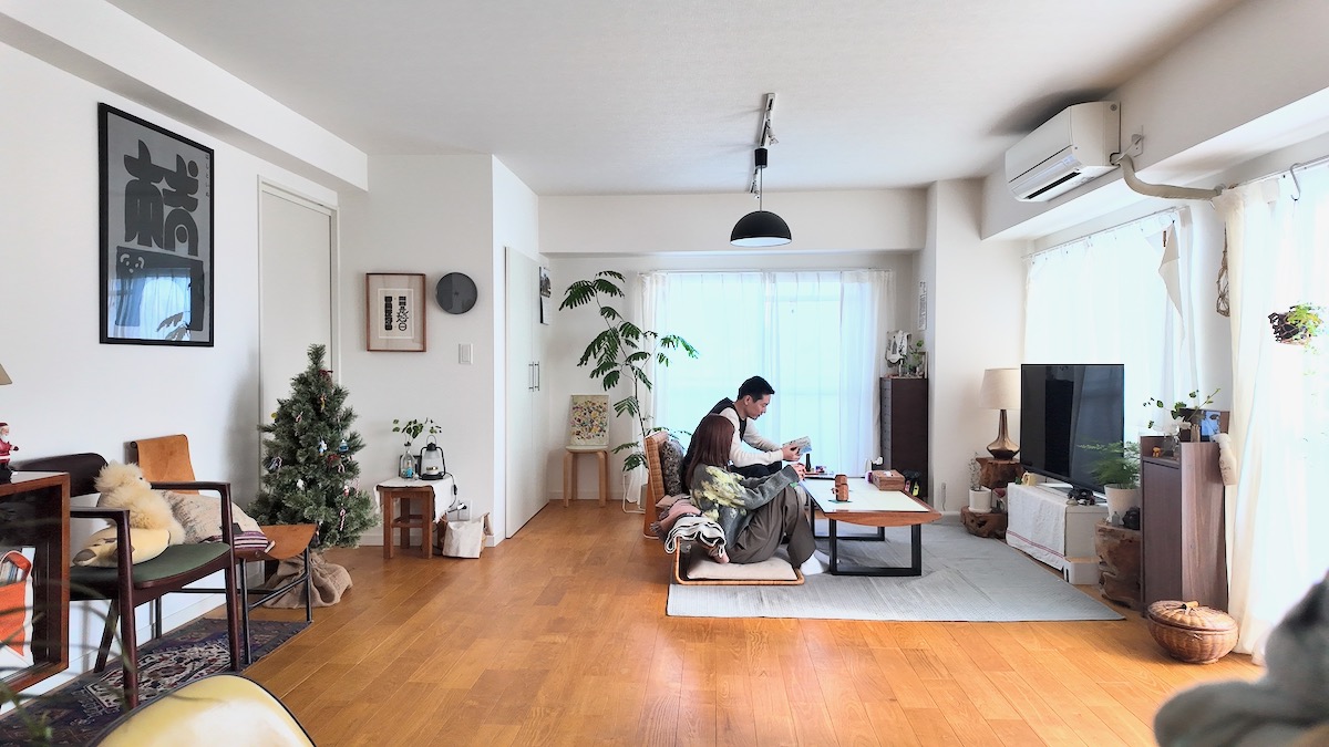 築34年、明るく広いLDKで楽しむ家時間。二人暮らしの1LDKインテリア