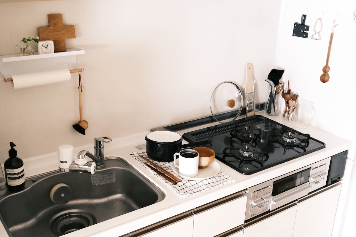 小さく暮らすシンプリストの「手放して正解だったもの」。気持ちよい部屋の状態をキープする