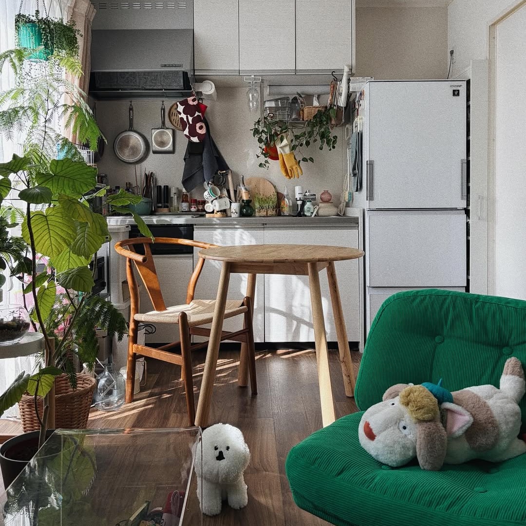 「好き」を詰め込んだリラックス空間をつくる。一人暮らしの1LDKインテリア