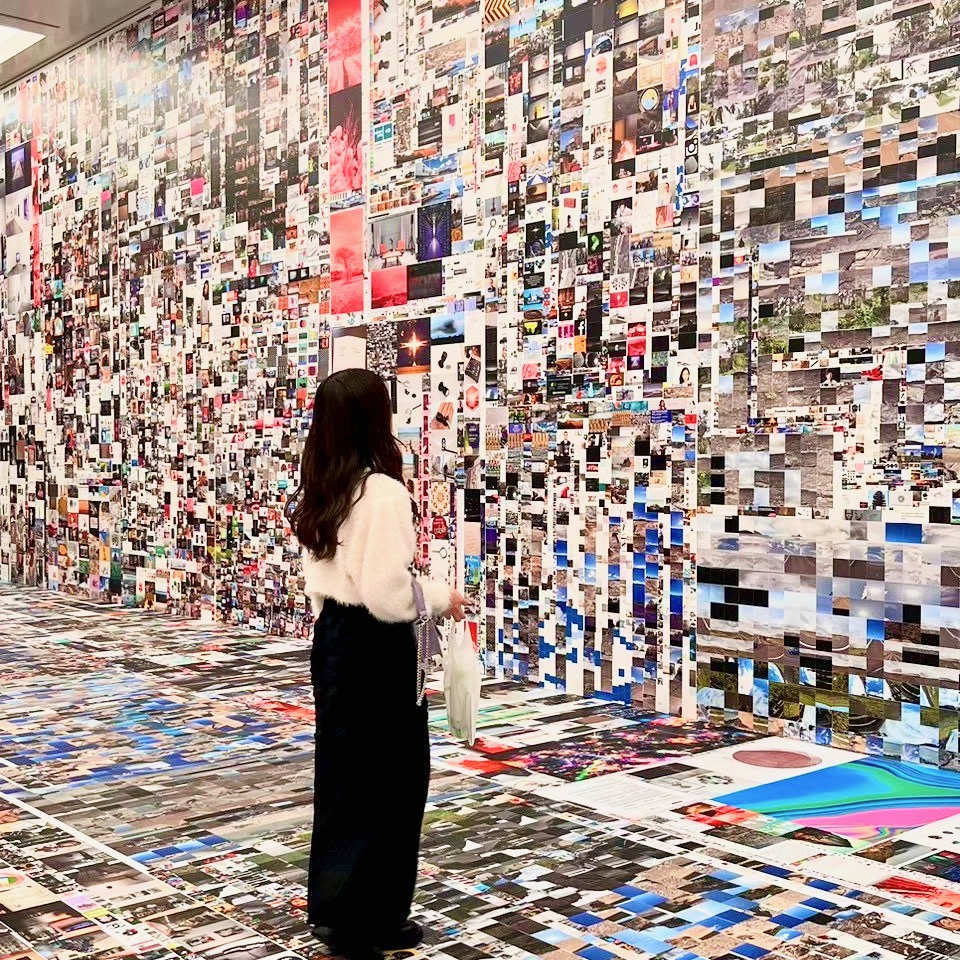 少ない荷物で暮らすミニマリストの「買わないコツ」。不必要な情報は断つ