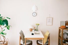 小さく暮らすシンプリストの「買わない」コツ。罪悪感なく無理せず節約