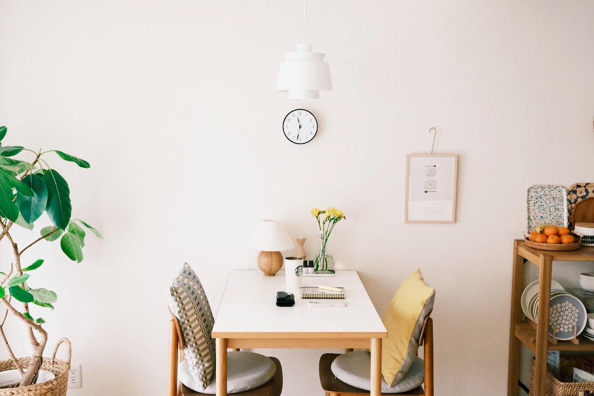 小さく暮らすシンプリストの「買わない」コツ。罪悪感なく無理せず節約