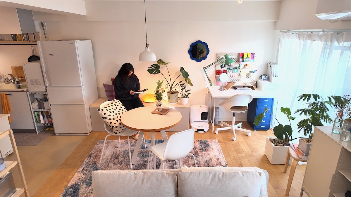 築44年のリノベーション物件をカラフルに彩る。二人暮らしの2LDKインテリア