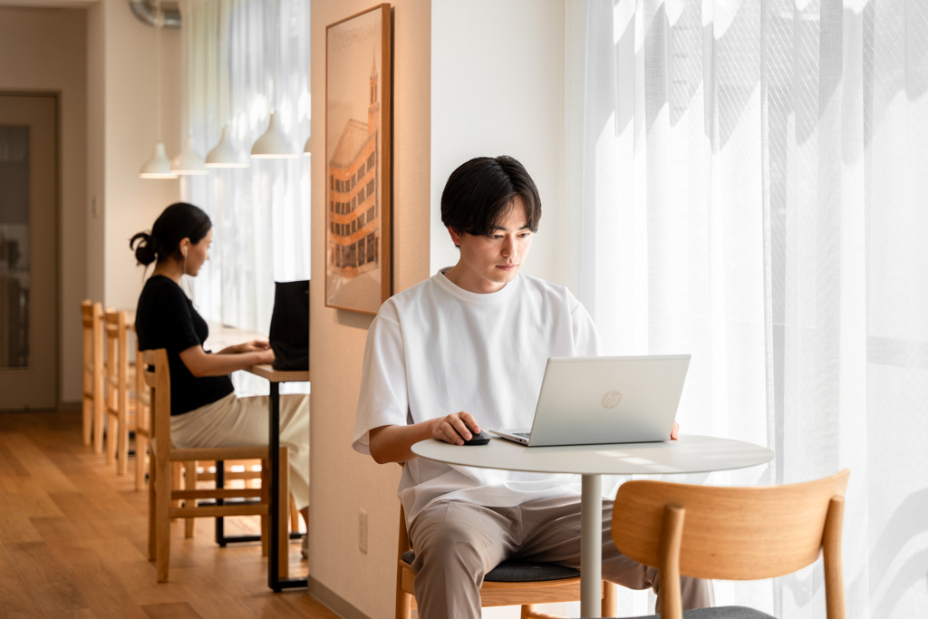 「賃貸」をやめて「コリビング」で一人暮らし。入居の際に必要なもの・必要ないものは？