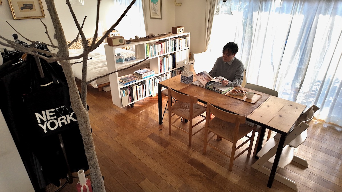 12年愛着をもって住む、リノベーション賃貸のワンルーム。三人暮らしのインテリア