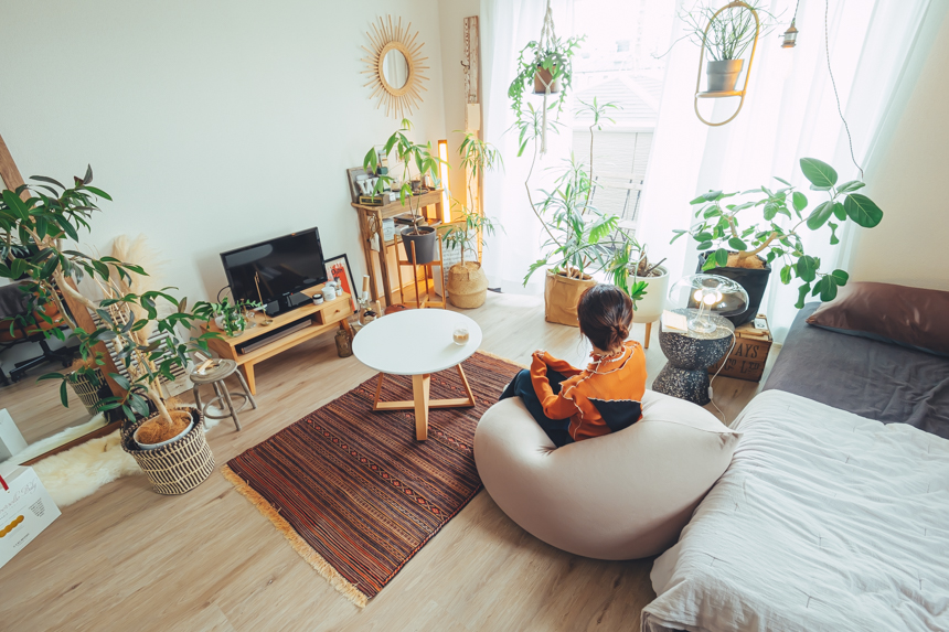 1K・ワンルーム、小さな暮らしの「こだわり」は？おしゃれなインテリア実例6選