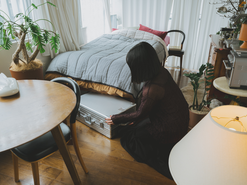 シンプルに暮らす人の「衣替え」。オフシーズンの衣類のしまい方5選