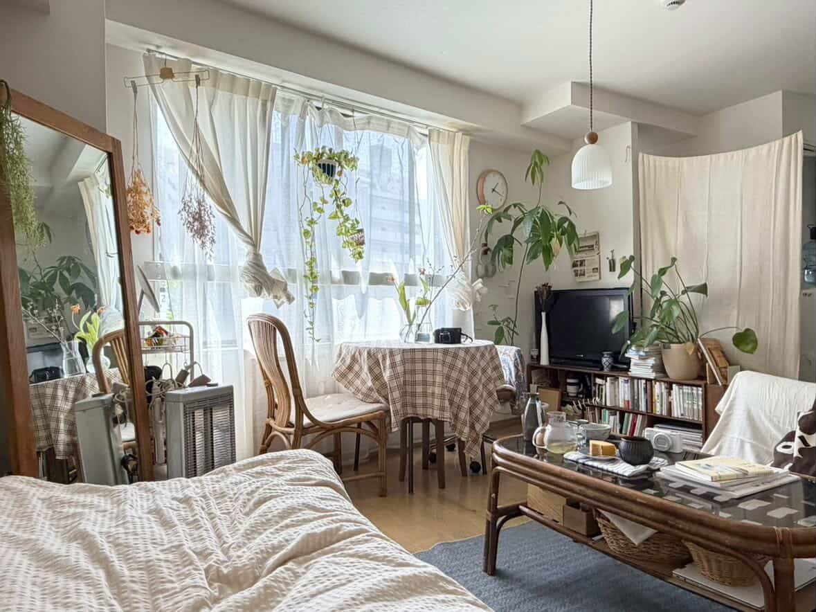 家賃4万円台、築47年のワンルームで始める。一人暮らしのインテリア