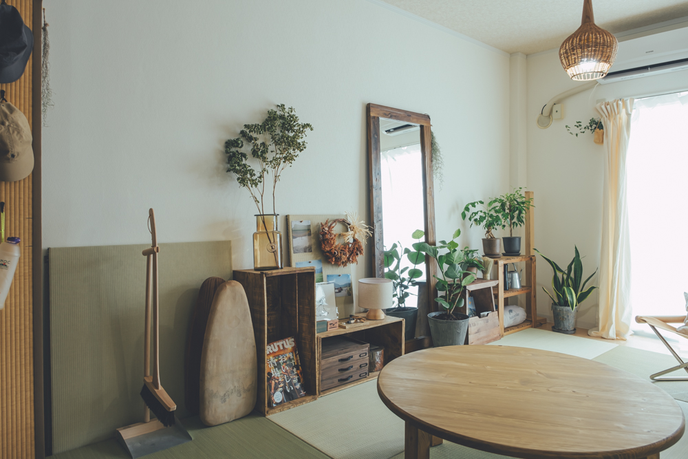 シンプルに暮らす人の「掃除グッズ」のしまい方。おしゃれなインテリア実例6選