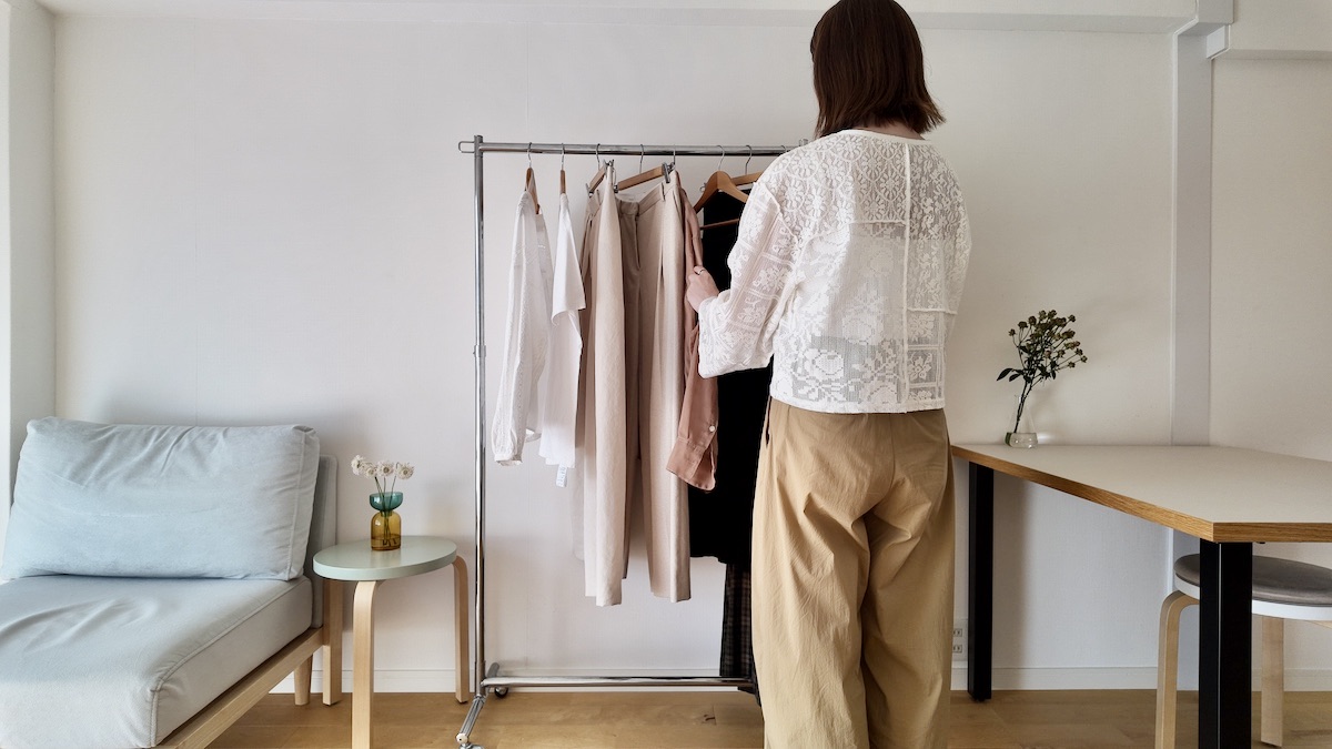 200着→30着に減らしたら、朝の支度が2〜3分に。ミニマリストが実践する「少ない服でおしゃれを楽しむ」方法